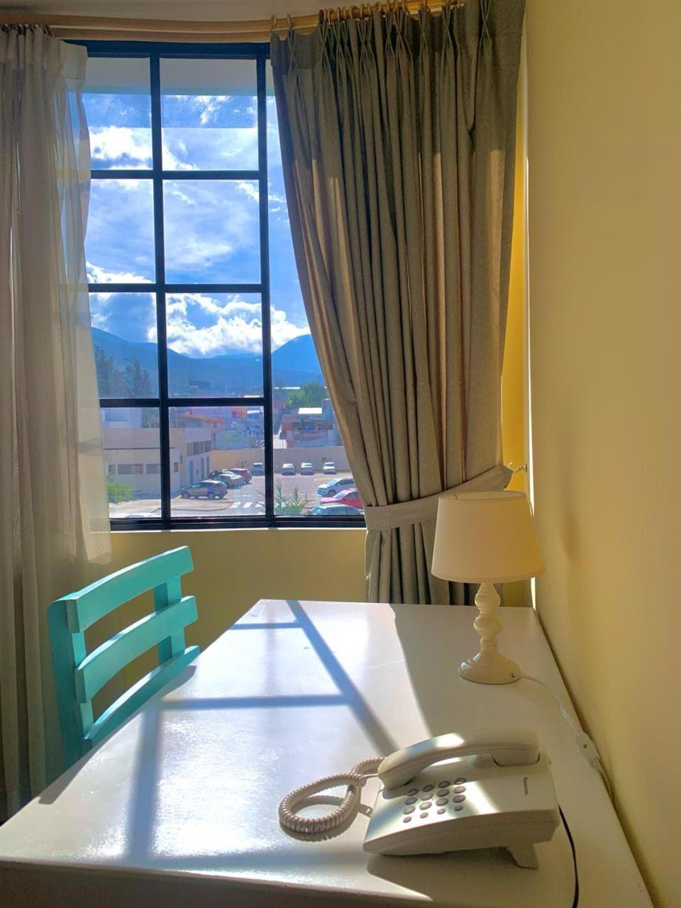 Hotel Dos Hemisferios Quito Exteriér fotografie