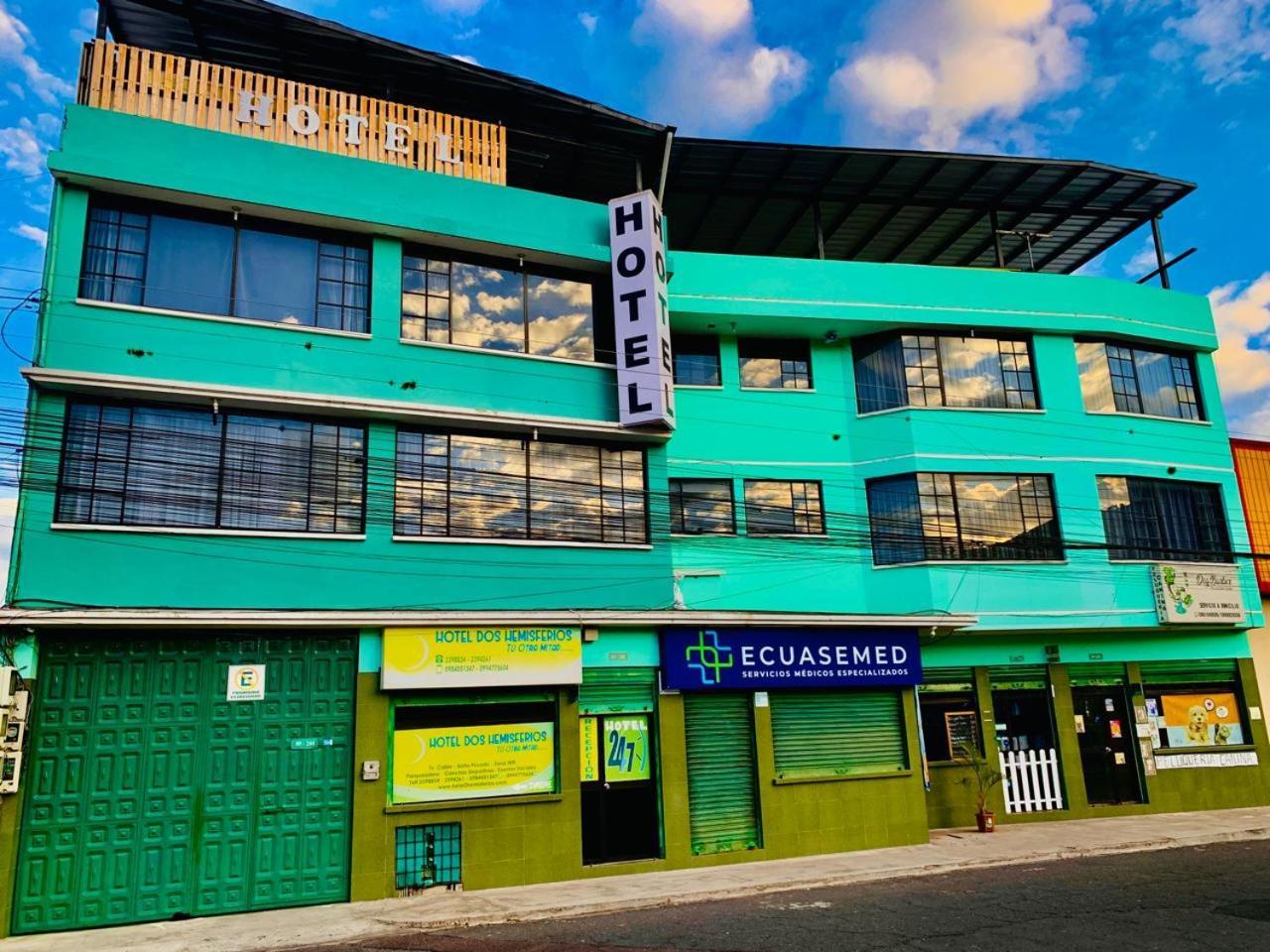 Hotel Dos Hemisferios Quito Exteriér fotografie